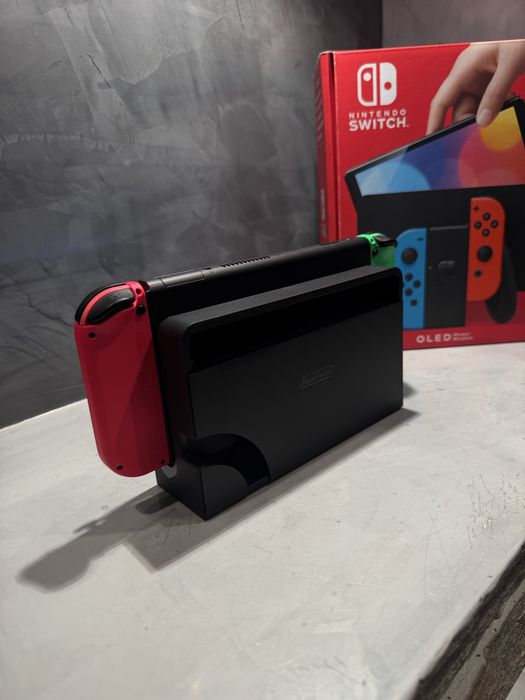 КАТО НОВО Nintendo Switch OLED + Pokemon Violet