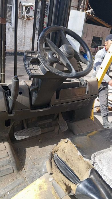 Погрузчик Hyster 5,5 тонн дизель