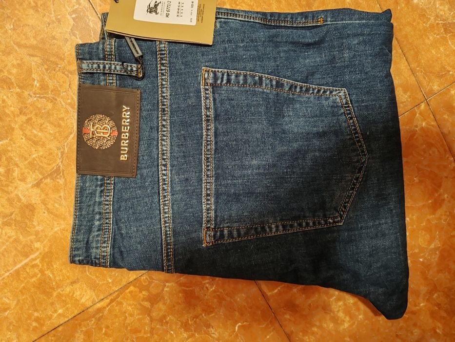 Vind blugi Trusardi original