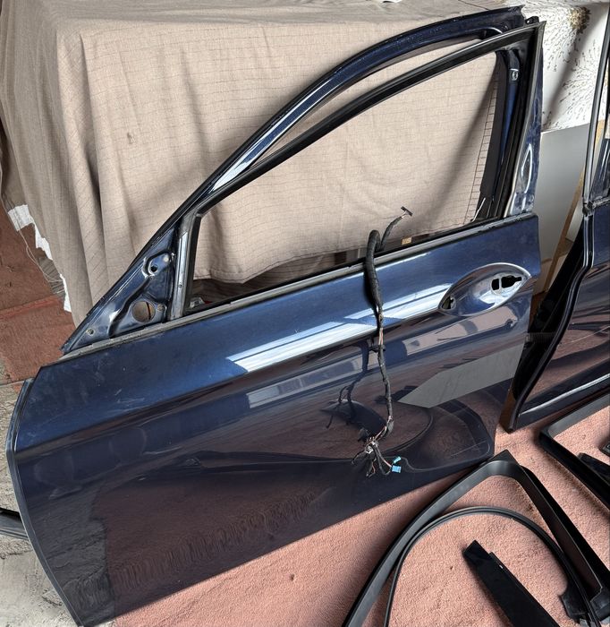 Usi stanga BMW F10
