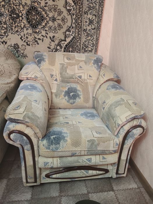 Кресло мягкое новое