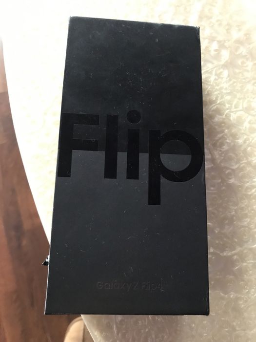 Samsung galaxy zflip4 126gb