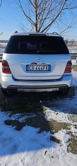 Se vinde mercedes ml