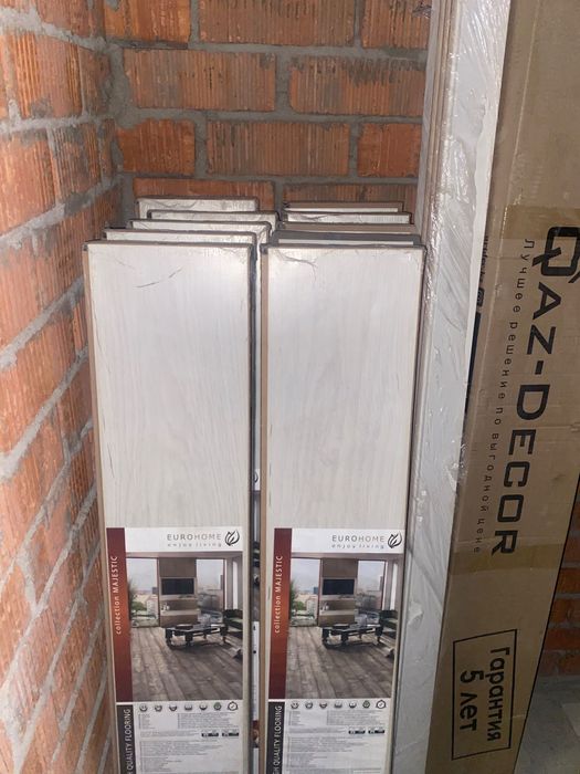 Ламинат продаю новые