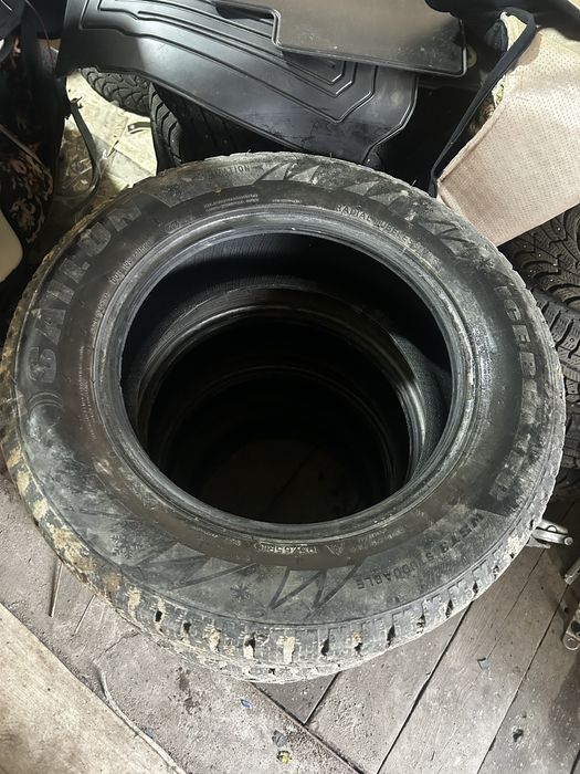 Продам резину сайлунг р15