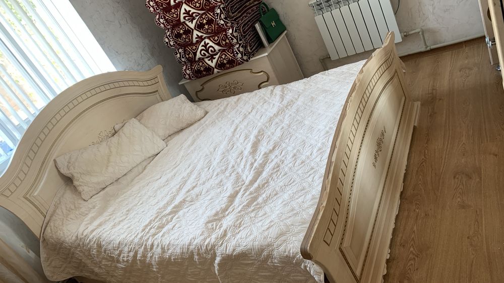 Спальная гарнитур