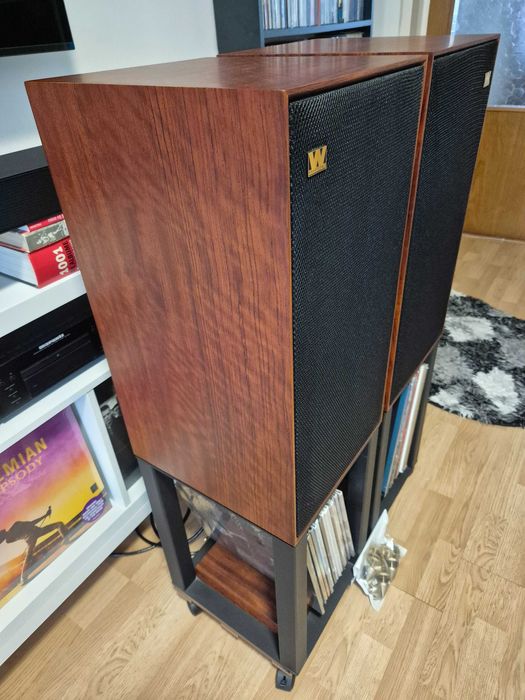 Boxe Wharfedale Linton 85t, cu standuri