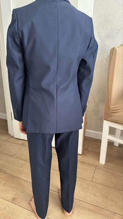 Тройка костюм для мальчика 6-8 лет