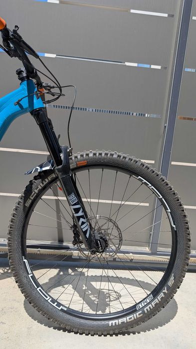 Vand bicicleta Propain TYEE AL 29” marimea L putin folosita