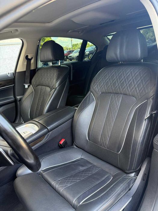 BMW 730Ld G12 Long | xDrive | Executive Lounge | Masaj | Faruri Laser