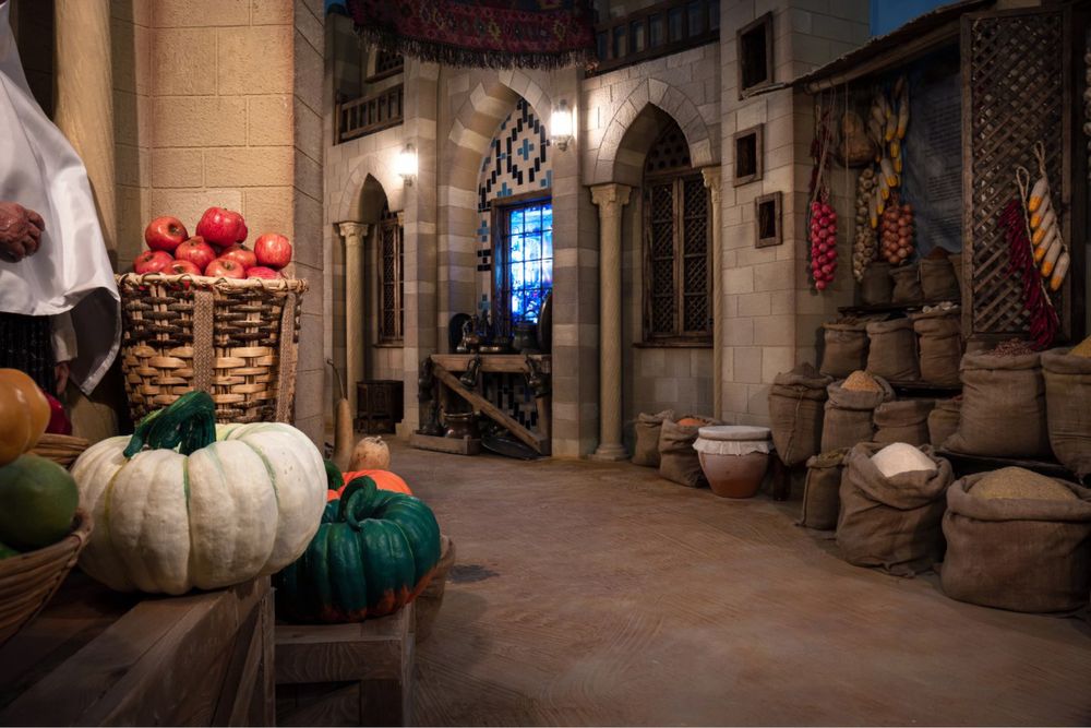 продам 3 билета на летающий театр