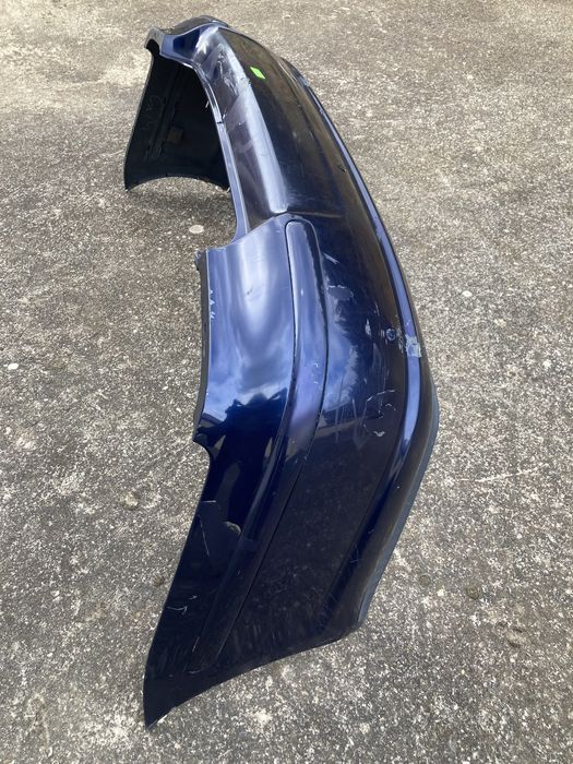 Задна броня за тойота авенсис хечбек Т25 // Toyota avensis 03-08г