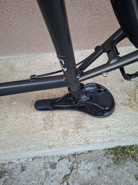 Vând bicicletă urbană/hybrid (fitness) Bergamont Sweep
