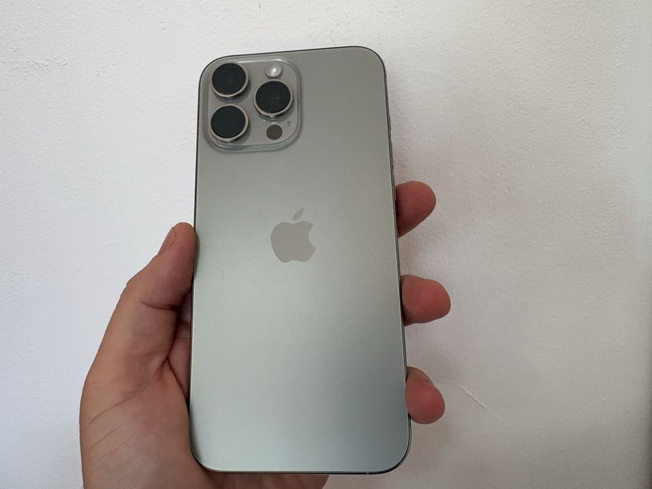 Iphone 16 Pro Max, Natural Titanium, pentru piese