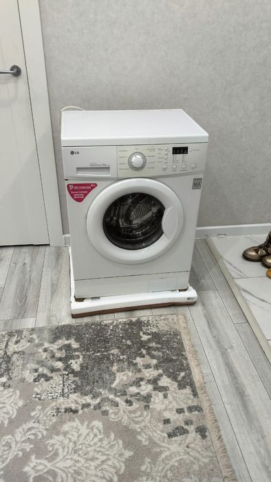 Продам стиральную машина