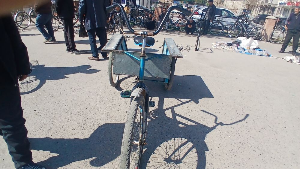 Uch g'ildirakli velosiped sotiladi! Продаётся трёхколёсный велосипед!