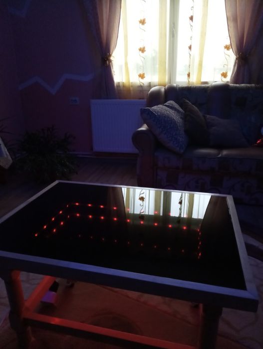 Măsuță cafea cu efect 3D