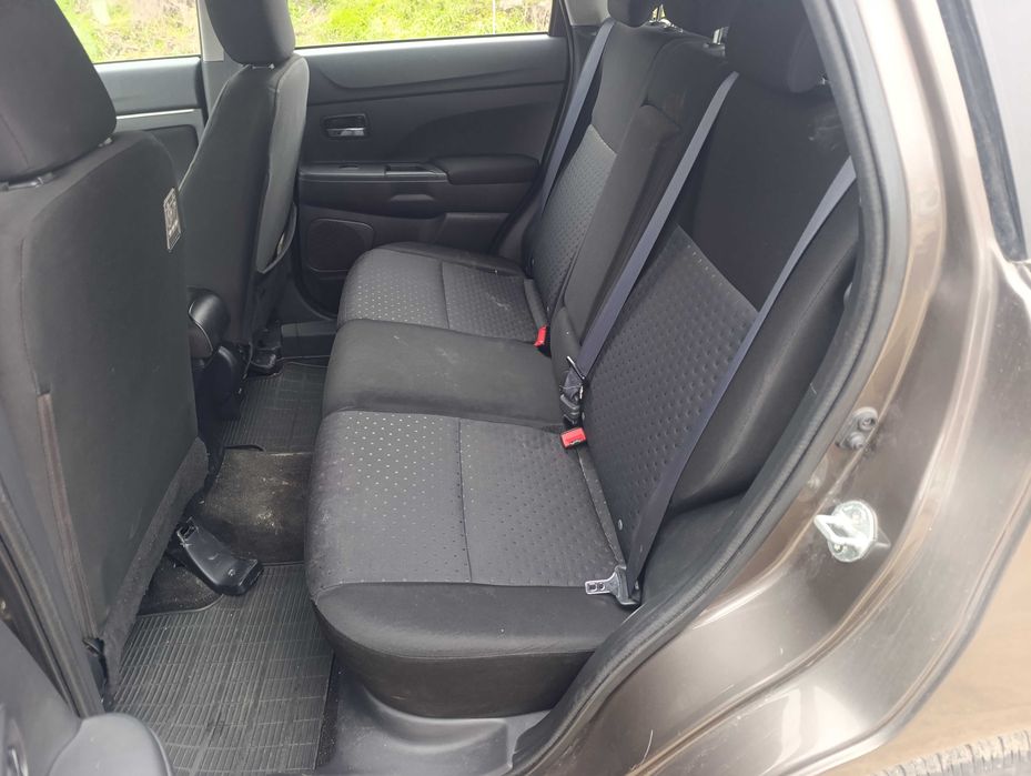 Mitsubishi ASX 1,6I / Митсубиши АСХ - на части