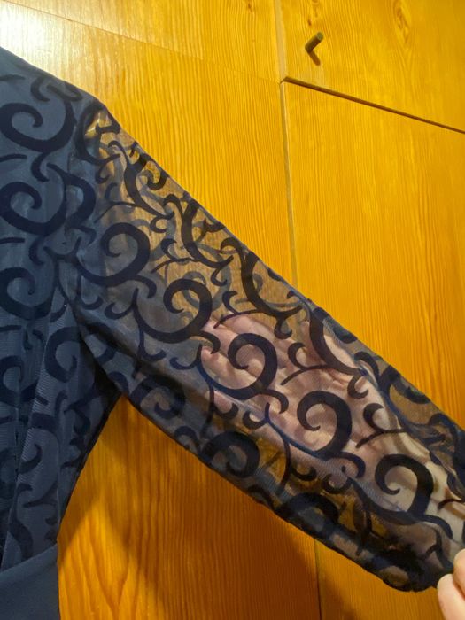 Елегантна синя рокля