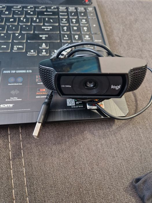 Vând Webcam Logitech C920 HD Pro