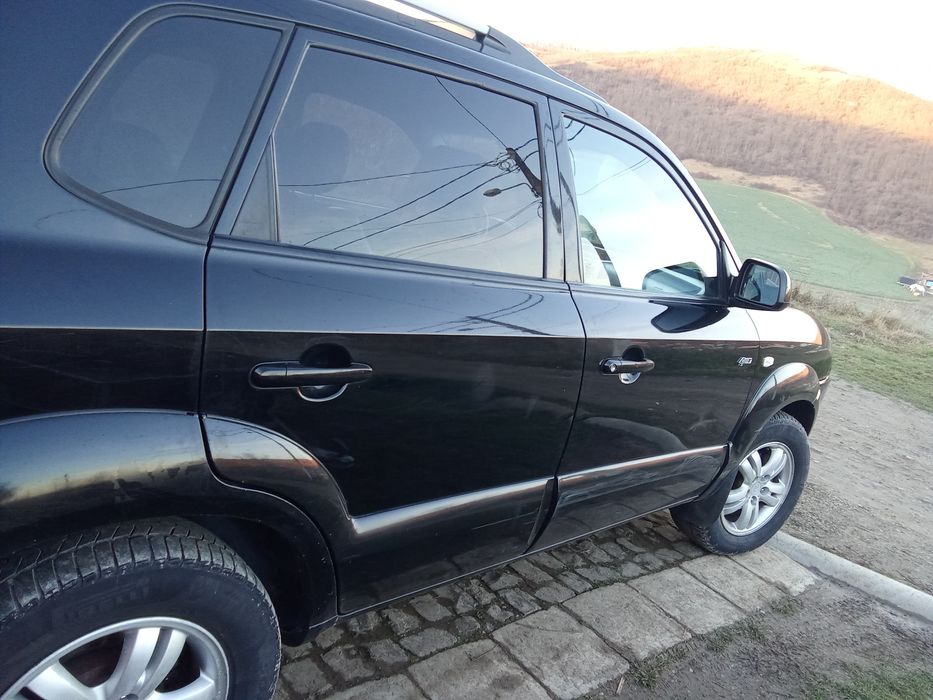 Vând Hyundai Tucson 2D