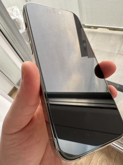 Iphone 14 pro impecabil