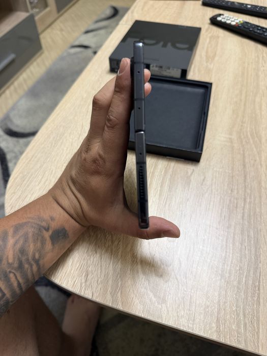 Samsung z fold 4