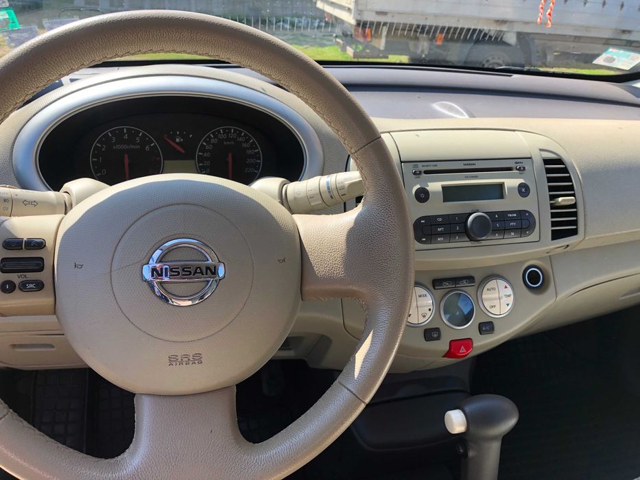 Кола под наем София – Nissan Micra K12 – Автоматик – Икономична