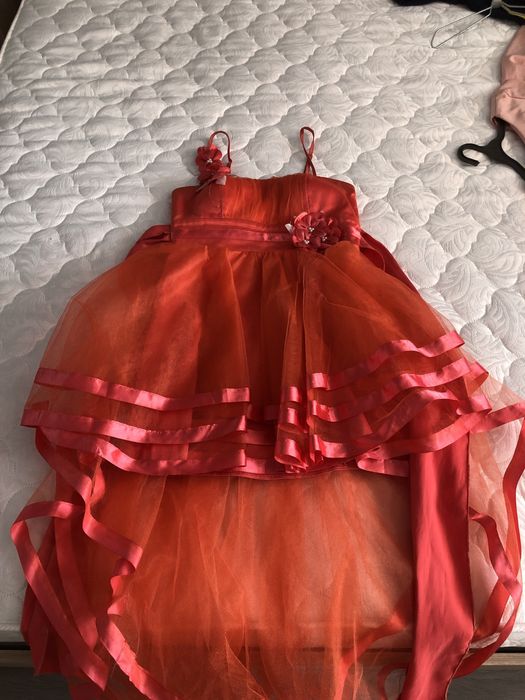 Продам платья