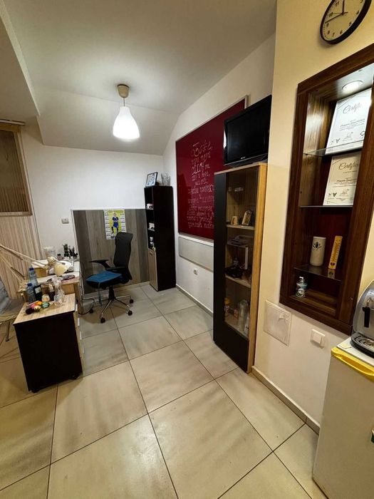 Дава се под наем  в Стара Загора, ОРБ -  кв.м за 214.2 € - Снимка #3