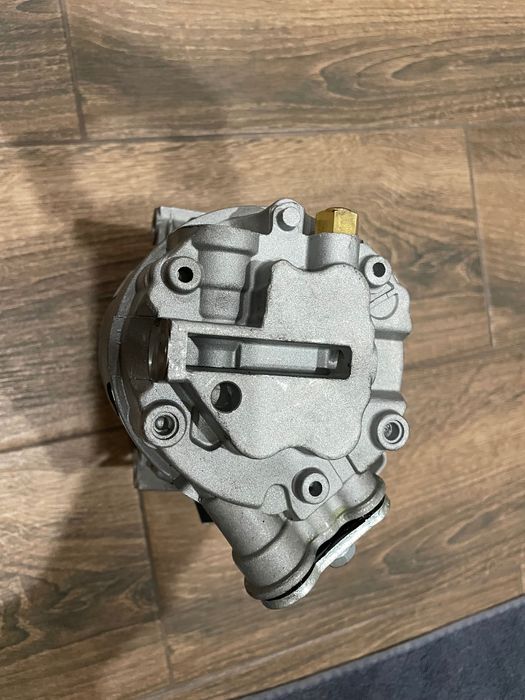 Opel Astra H 1.7 CDTI Компресор климатик