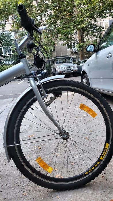 Bicicleta pliabila, putin folosita, 3 ambreaje, 18 viteze