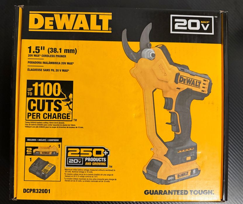 Vand foarfeca electrica DeWALT 20V MAX pentru taiat crengi, noua, sigilata.