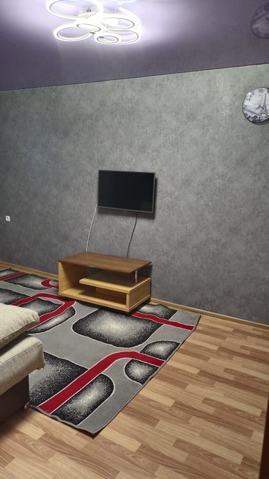 Продам квартиру  двухмерная