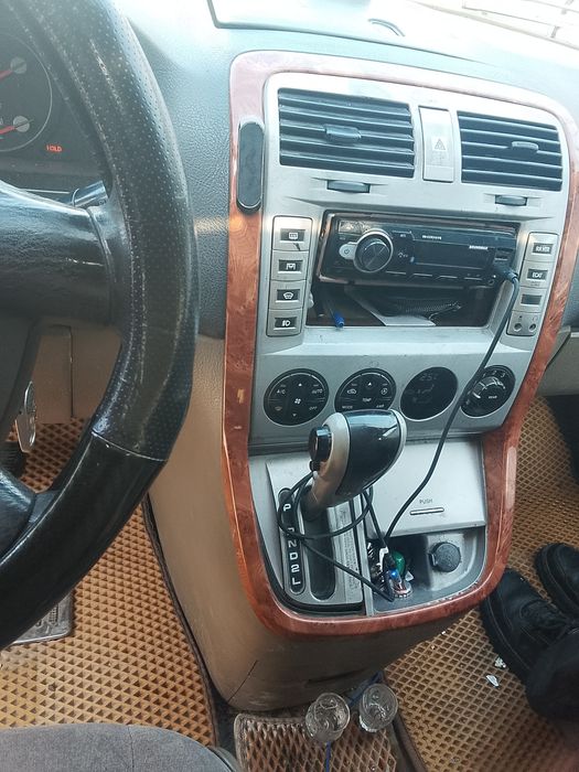 Продам Киа карнивал  на ходу