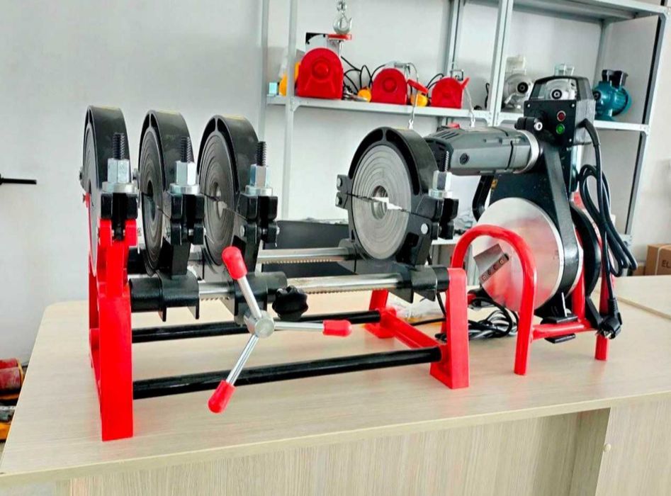 Утюг для полиэтиленовые трубы 63*200 (Дазмол, пайка , сантехник)