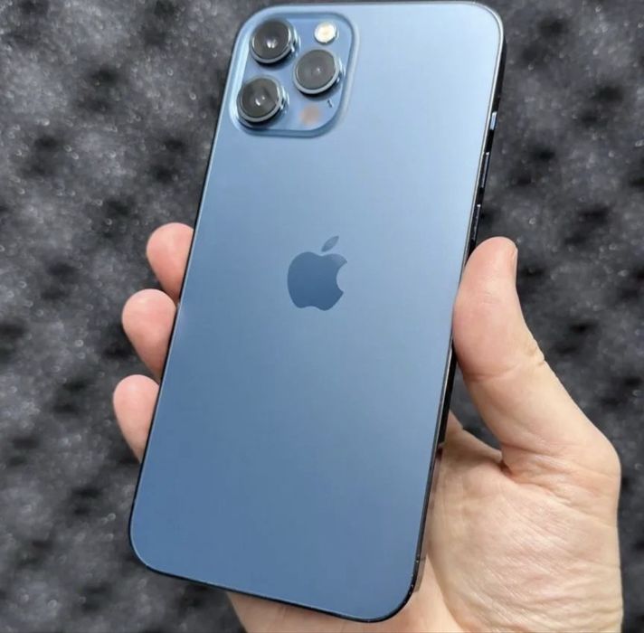 Iphone 12pro  акм100% помят 256гб
