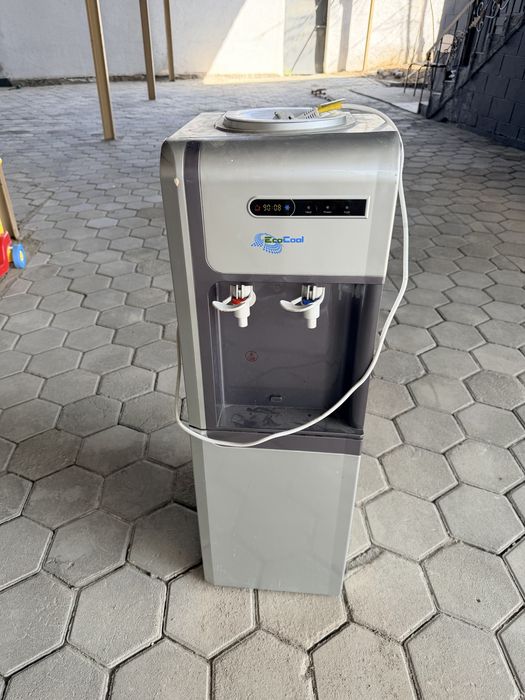 Продам диспенсер