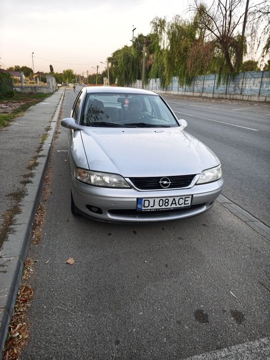 OPEL Vectra 2003 — imagine 1