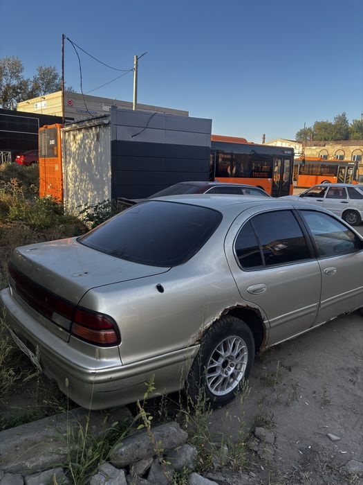 Nissan maxima a32
