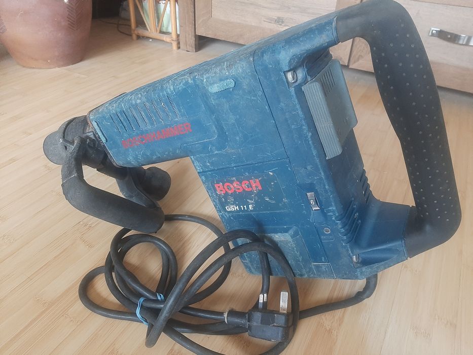 Къртач BOSCH GSH 11 E