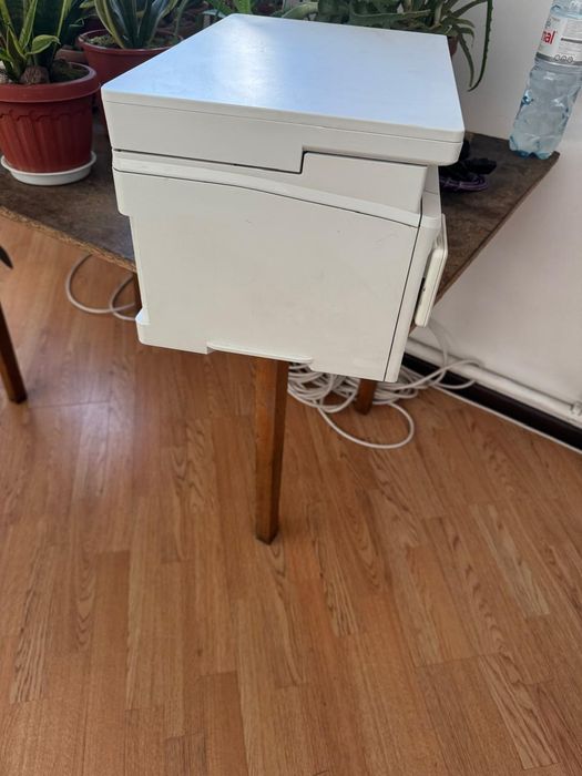 Продам,б/у МФУ НР М130а