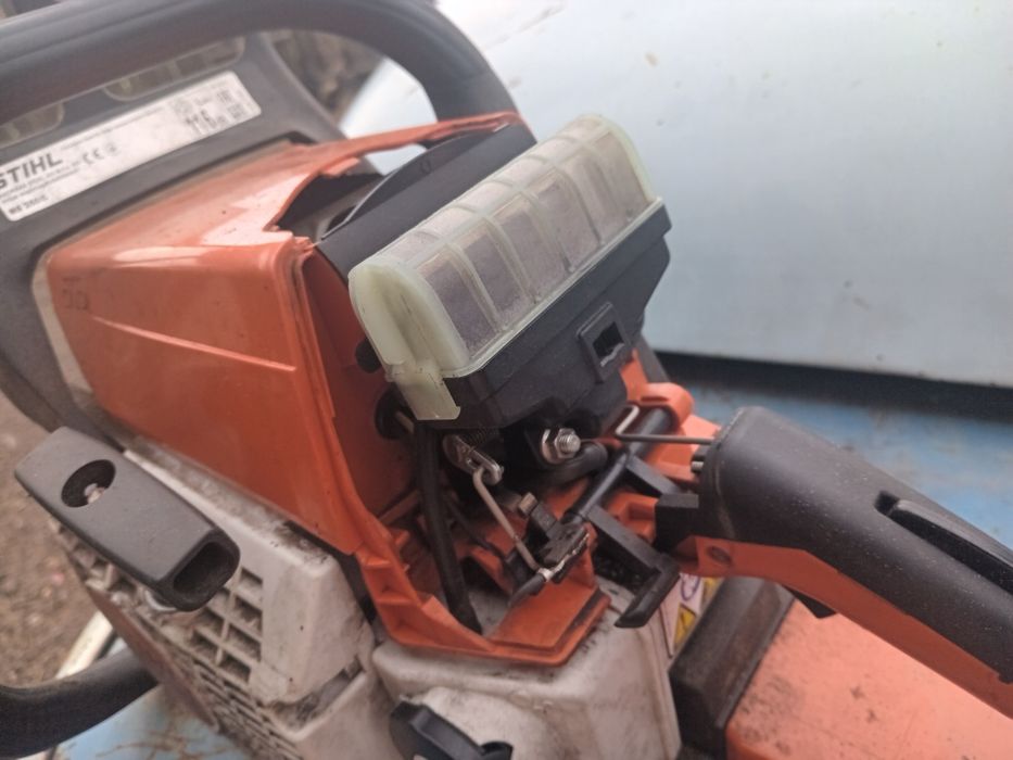 Продам бензопилу штиль мс250