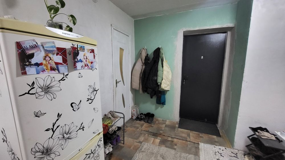 Продам 2-комн. квартиру срочно