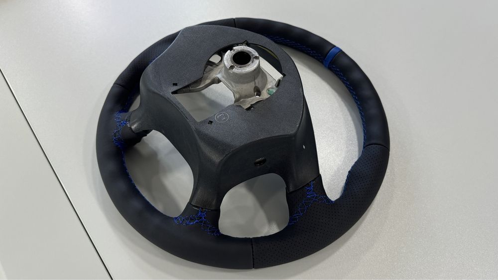 Volan Din piele - Custom - Pajero Pinin 2000