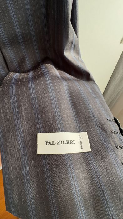 Costum Pal Zileri Nou nepurtat