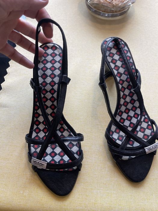 Armani,Calvin Klein,обувки на висок ток