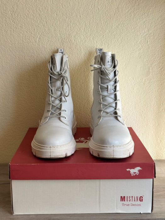 Бели кубинки 40 номер