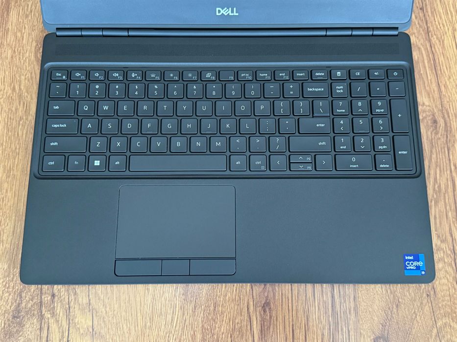 15.6' Full HD Core i9-11950H DELL Precision 7560 32GB DDR4/512GB NVMe/RTX A2000/Бат 6ч
