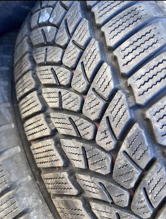 Продавам 4бр гуми 175/65R15 Firestone